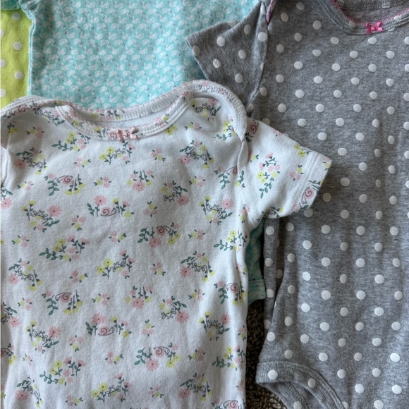 Simple Joys by Carter’s Baby Girl 6-Pack Short Sleeve Bodysuits - Size 18 Months - Picture 10 of 12